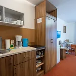 Rentplanet - Okrzei 公寓 *