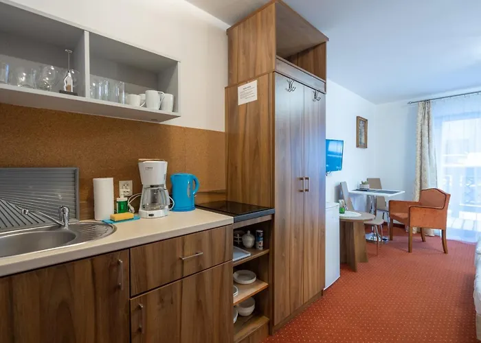 Rentplanet - Okrzei Apartment *